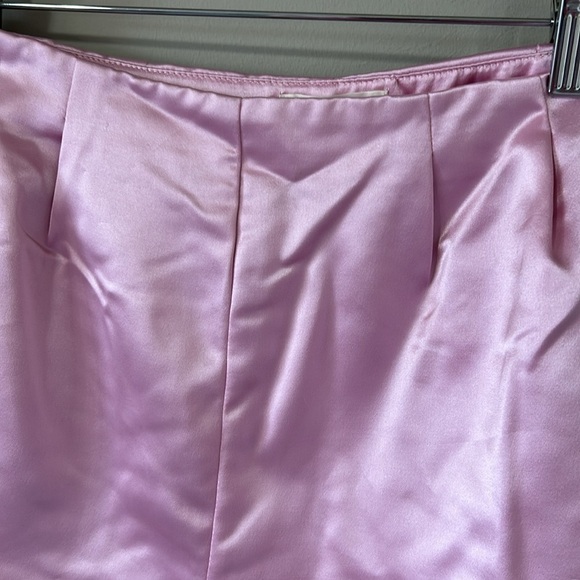 FOR LOVE & LEMONS Drew Pink Pleated Satin Shorts Sz S NEW - Picture 6 of 14